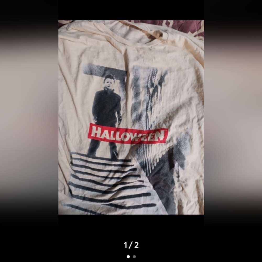 Mercari Tshirt